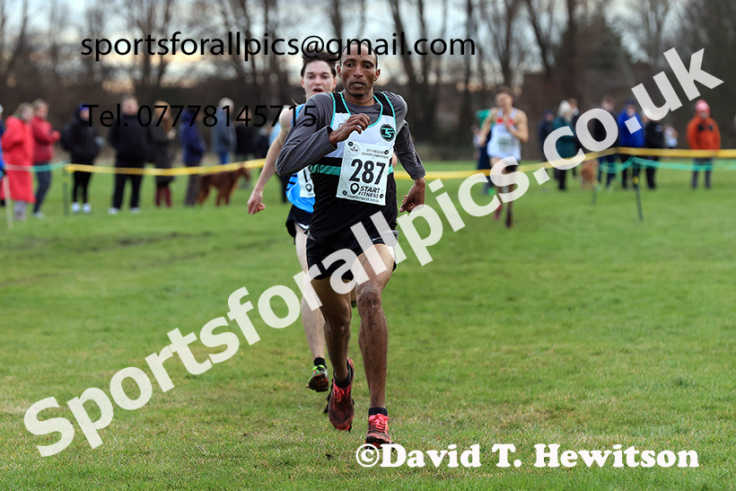 Senior mens 2024 NECAA Cross Country Champs., Temple Park, South Shields. Photo: David T. Hewitson/Sports for All Pics